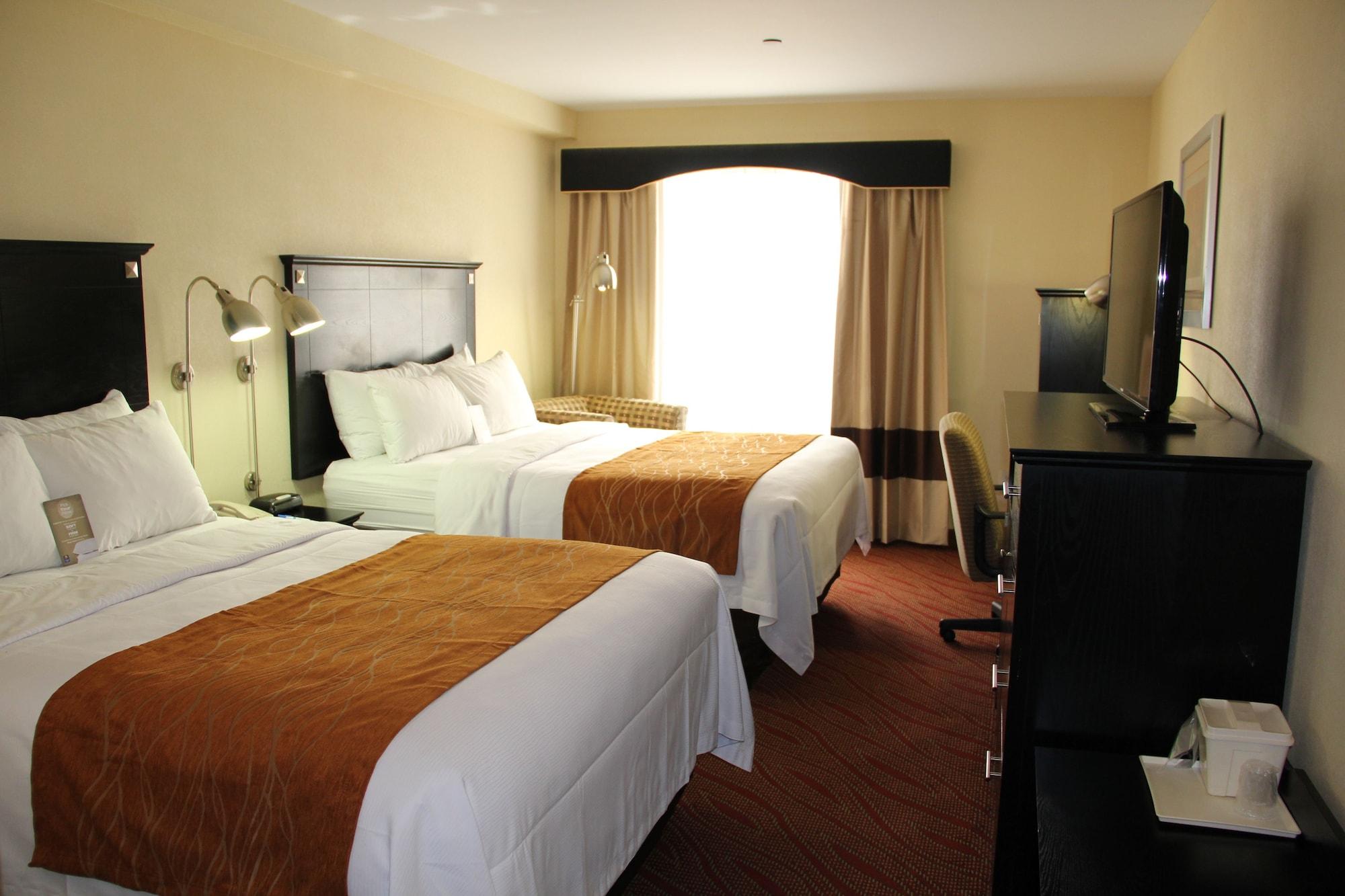 Comfort Inn & Suites LaGuardia Airport New York Exterior foto