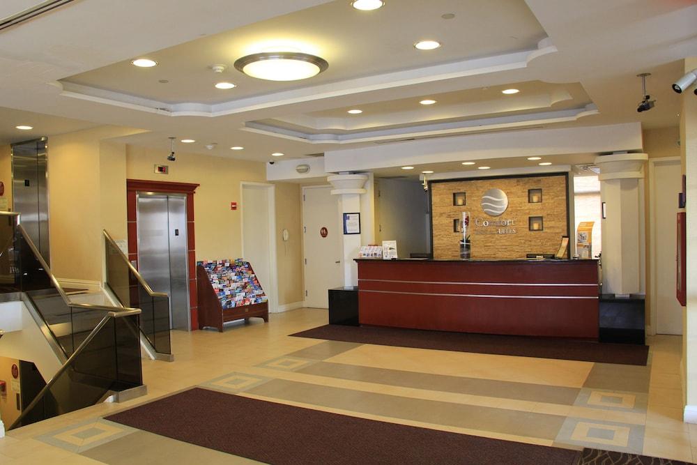 Comfort Inn & Suites LaGuardia Airport New York Exterior foto